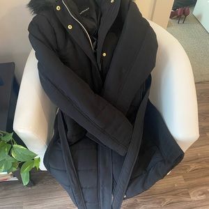 Express winter puffer jacket! With waist, tie belt